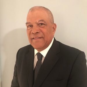 Meet your Posher, Don